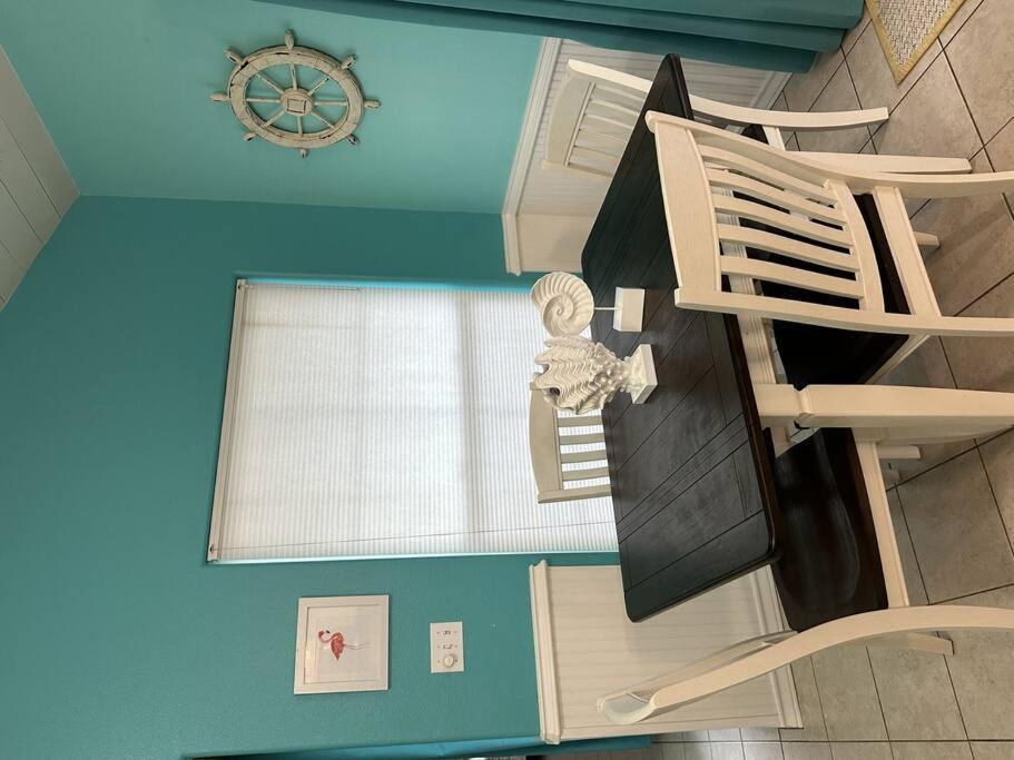Barefoot Bungalow - Pet Friendly- 2 Bdrm Townhome Corpus Christi Eksteriør billede